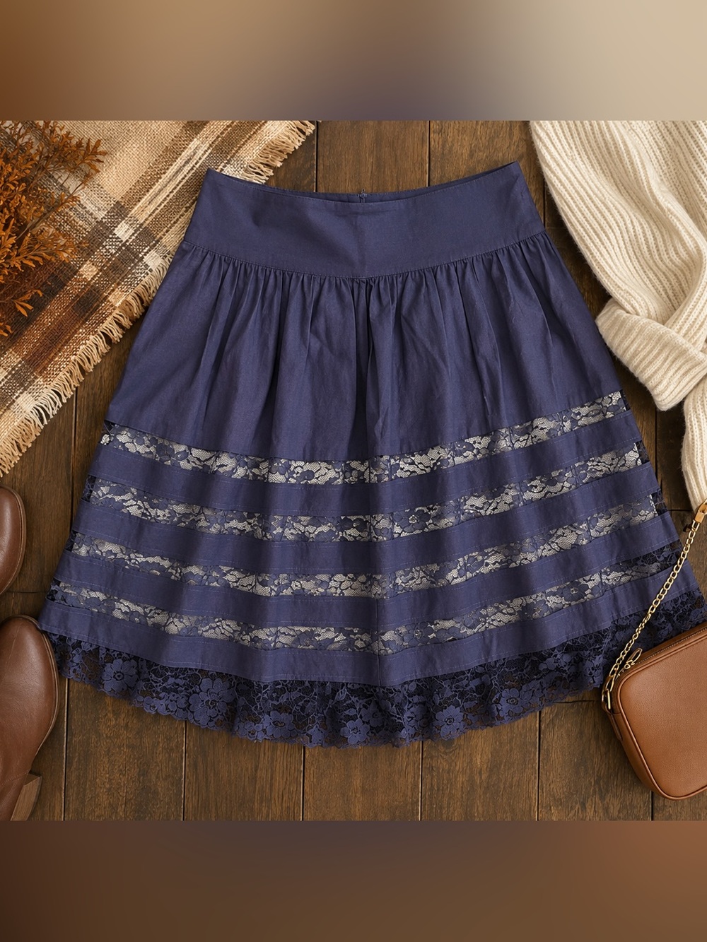 Willow & Clay Navy Blue Lace Inset A-Line Skirt Size Small
